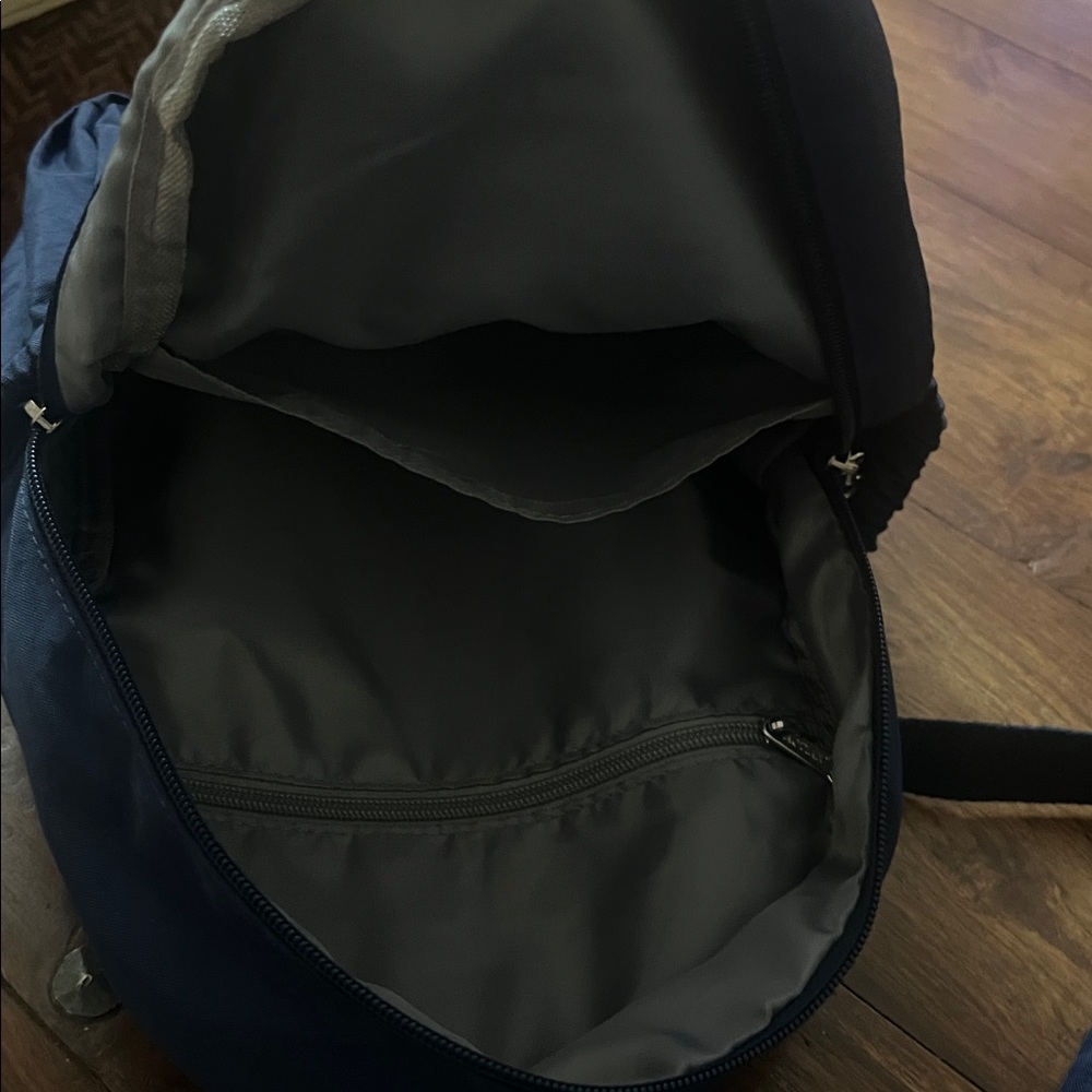 Aotian mini light weight Backpack - Picture 8 of 8